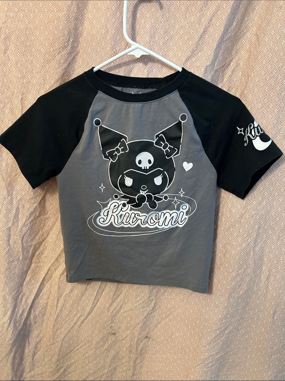 Sanrio Kuromi Crop T-shirt Black/Grey Small